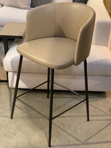 Camerich leather bar stool, pristine